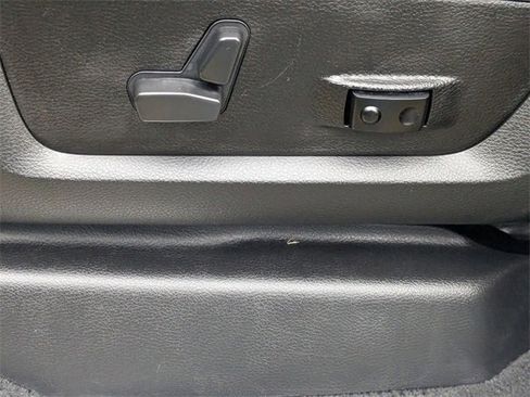 Used 2024 RAM 3500 Limited image 13