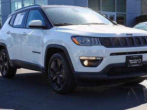 Used 2021 Jeep Compass Latitude image 5