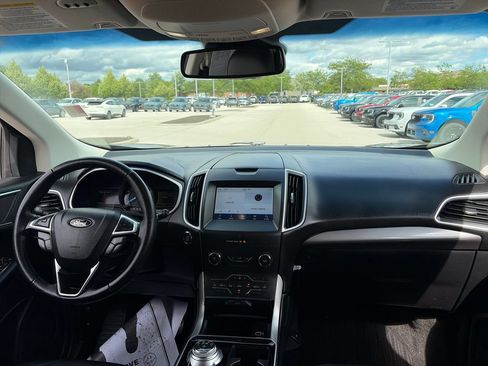Used 2019 Ford Edge SEL w/ Equipment Group 201A AWD/4WD image 35