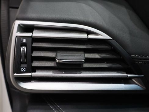 Used 2022 Subaru Outback Limited XT image 22