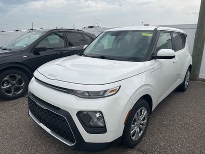 Used 2022 Kia Soul LX