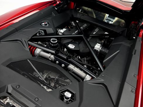 Used 2018 Lamborghini Aventador S AWD/4WD image 26