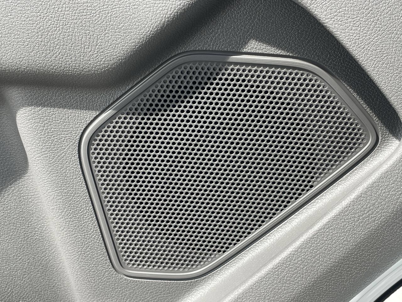 New 2027 Ford Transit 150 Low Roof RWD image 19