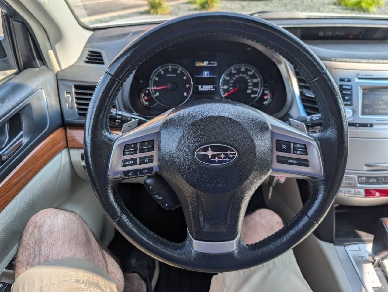 Used 2014 Subaru Outback 2.5i Limited AWD/4WD image 18