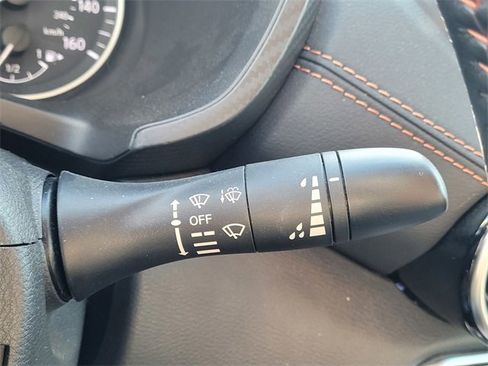 Used 2023 Nissan Sentra SR w/ SR Premium Package image 18