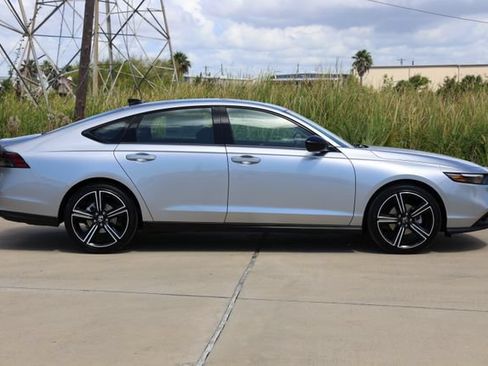 New 2026 Honda Accord SE image 4