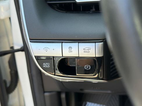 Used 2024 Hyundai Ioniq 5 SEL RWD image 39