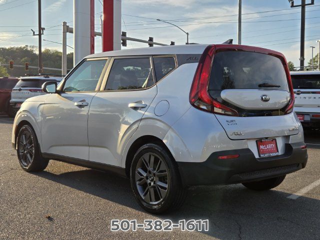 Used 2021 Kia Soul EX FWD image 3