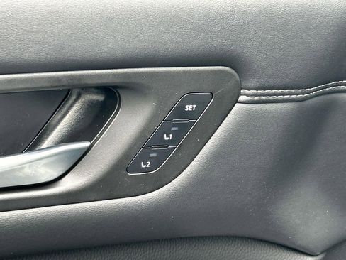 New 2026 Nissan Pathfinder Platinum AWD/4WD image 21