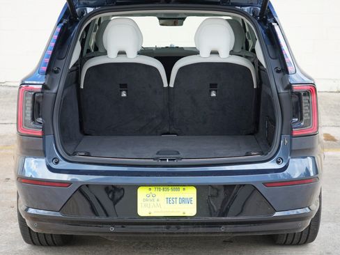 Used 2025 Volvo EX90 Ultra AWD/4WD image 10