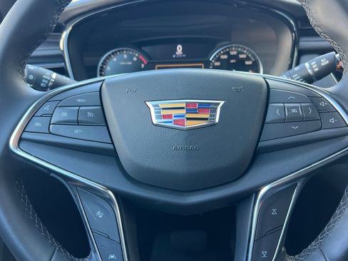 Used 2025 Cadillac XT5 Luxury w/ LPO, Floor Liner Package FWD image 34