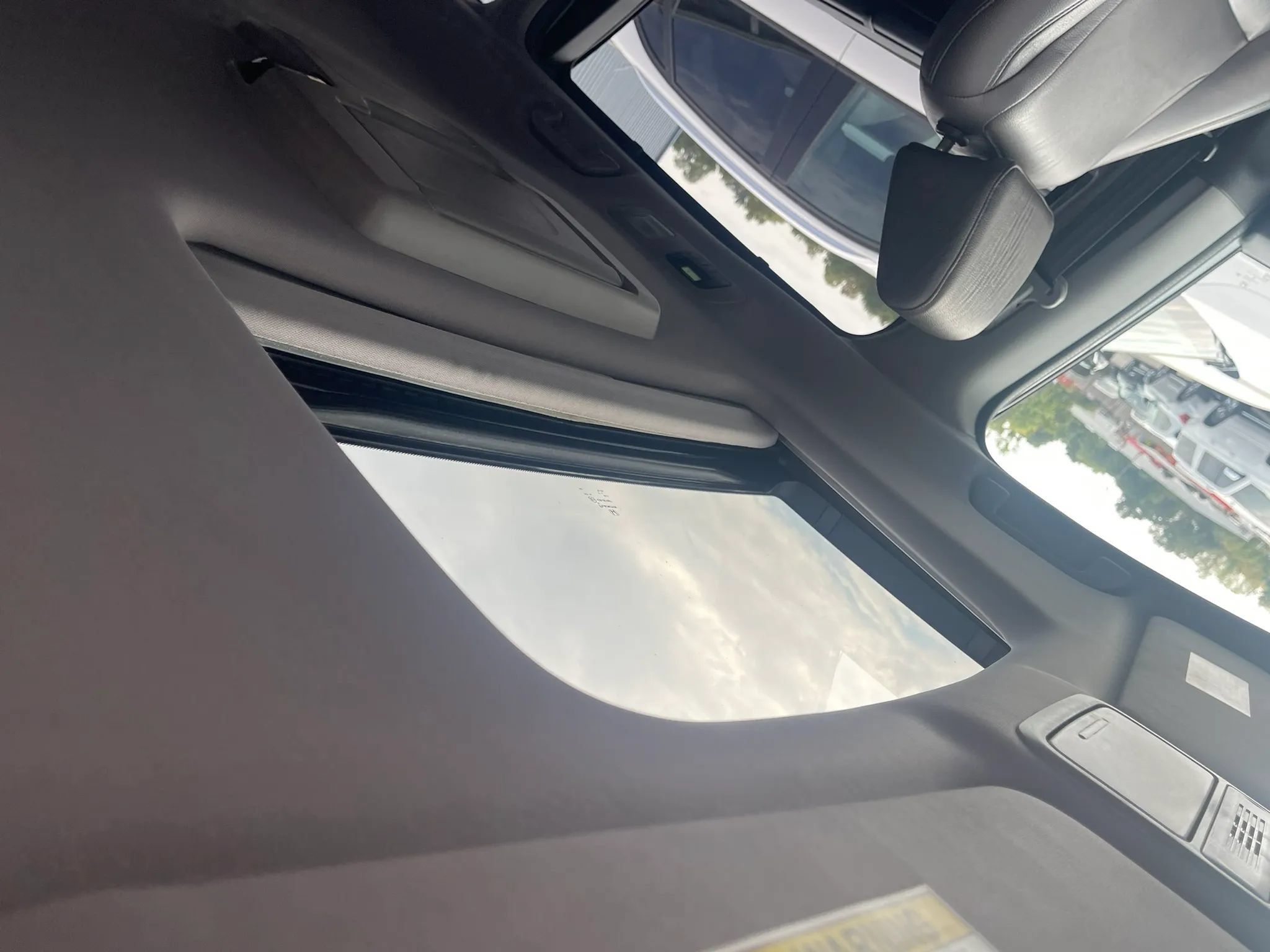 Used 2018 Honda Odyssey EX-L image 20