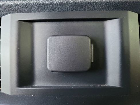 Used 2022 Ford F150 XL w/ Equipment Group 101A High AWD/4WD image 16