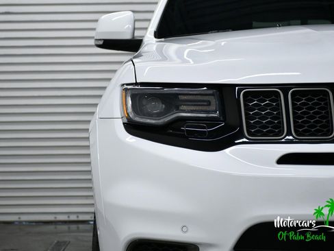 Used 2021 Jeep Grand Cherokee Trackhawk AWD/4WD image 15