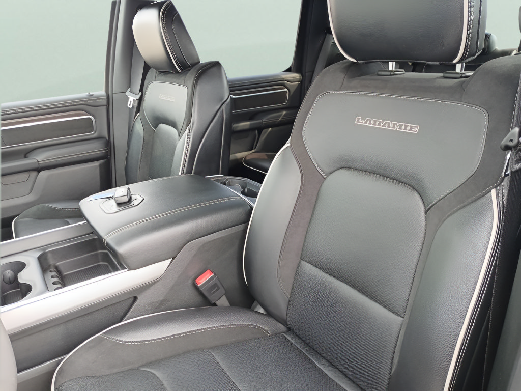 Used 2026 RAM 1500 Laramie AWD/4WD image 27