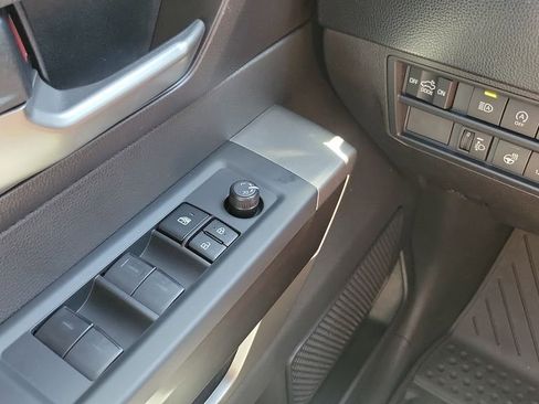 New 2026 Toyota Tundra SR5 AWD/4WD image 18