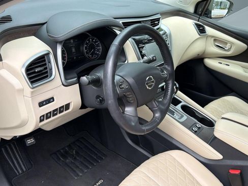 Used 2022 Nissan Murano Platinum w/ Cargo Package FWD image 4