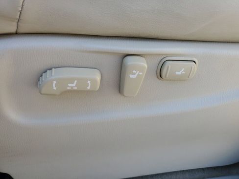 Used 2015 INFINITI QX80 4WD image 17