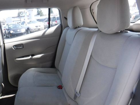 Used 2012 Nissan Leaf SL image 8