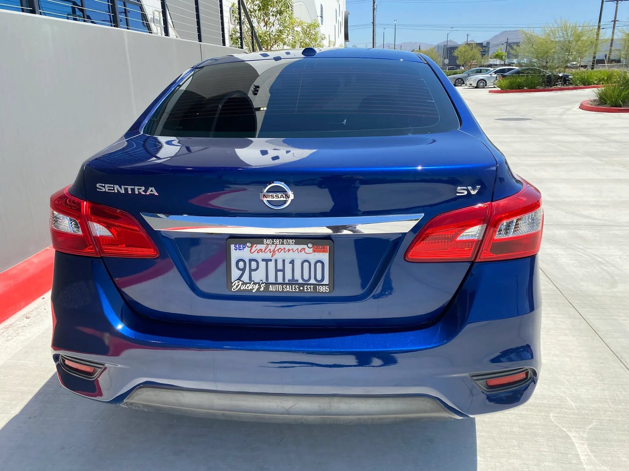 Used 2019 Nissan Sentra SV FWD image 12