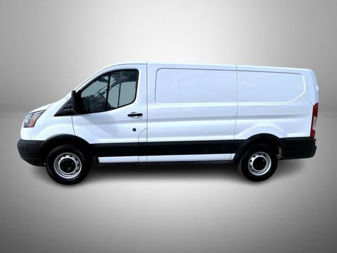 Used 2019 Ford Transit 150 130 Low Roof RWD image 8