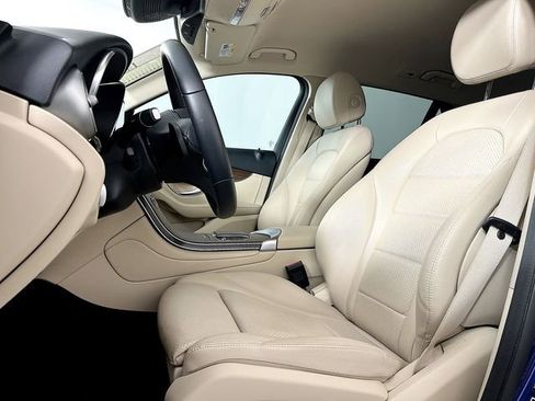 Used 2022 Mercedes-Benz GLC 300 image 12