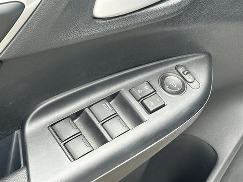 Used 2019 Honda Fit EX-L image 39