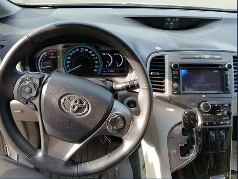 Used 2014 Toyota Venza XLE w/ XLE Premium Package AWD/4WD image 5