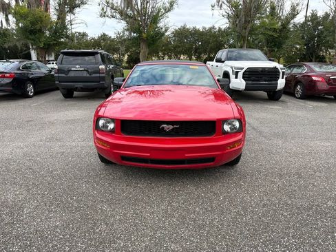 Used 2008 Ford Mustang Premium RWD image 5