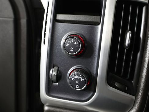 Used 2015 GMC Sierra 1500 SLT w/ Suspension Package, Off-Road AWD/4WD image 30