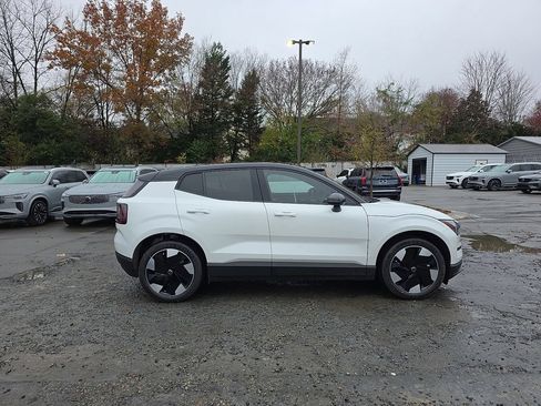 New 2025 Volvo EX30 Plus w/ Protection Package Premier AWD/4WD image 12