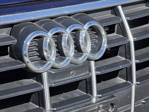 Certified 2023 Audi Q5 2.0T Premium Plus w/ Premium Plus Package image 11