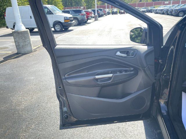 Used 2019 Ford Escape SEL FWD image 22