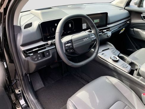 New 2026 Kia Sportage SX Prestige image 16