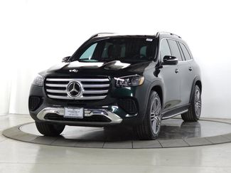Used 2024 Mercedes-Benz GLS 450 4MATIC video 3