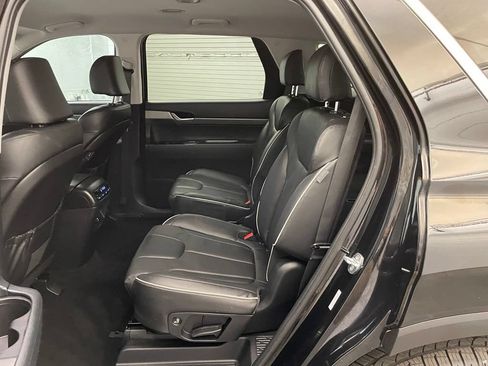 Used 2023 Hyundai Palisade SEL w/ Cargo Package FWD image 22