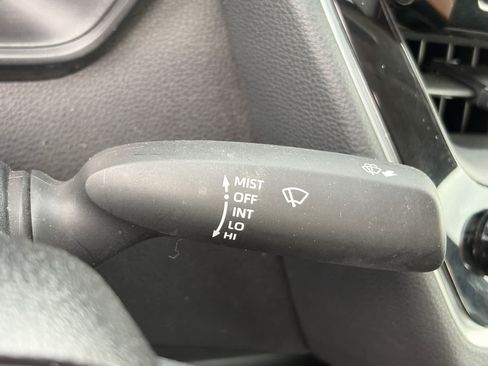 Used 2024 Toyota Corolla LE FWD image 13