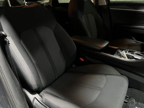 Used 2022 Kia K5 LXS image 9