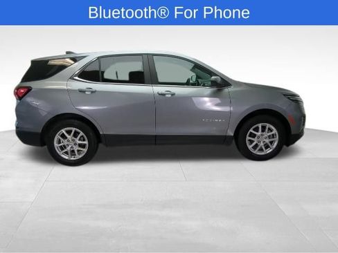 Used 2023 Chevrolet Equinox LT image 7