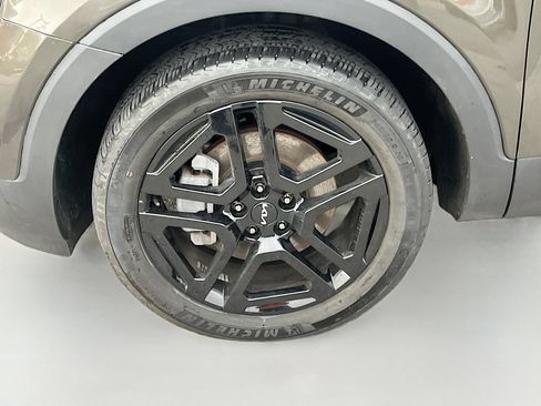 Used 2024 Kia Telluride SX X-Line AWD/4WD image 34