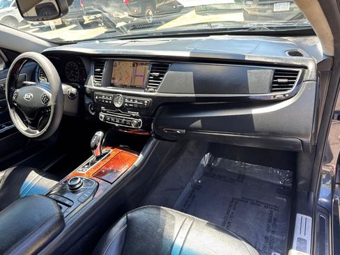 Used 2015 Kia K900 Luxury w/ VIP Package (Discontinued) RWD image 21