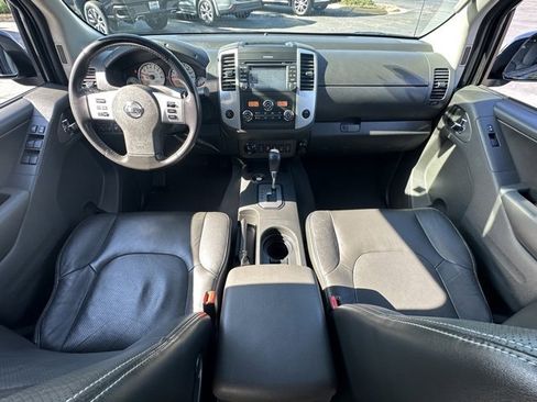 Certified 2020 Nissan Frontier PRO-4X w/ Pro-4x Utility Package image 28