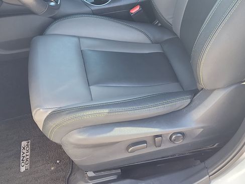 Used 2024 Subaru Outback Onyx Edition image 21