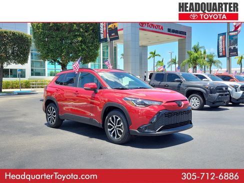 Used 2023 Toyota Corolla Cross AWD Hybrid image 1