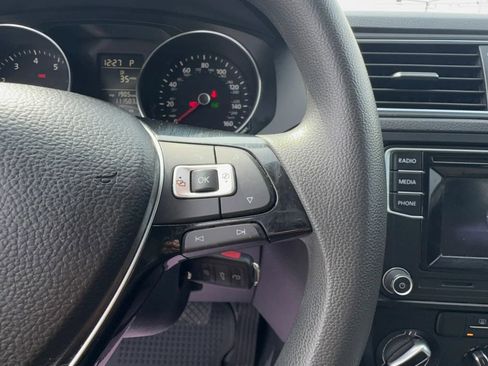 Used 2018 Volkswagen Jetta S FWD image 12