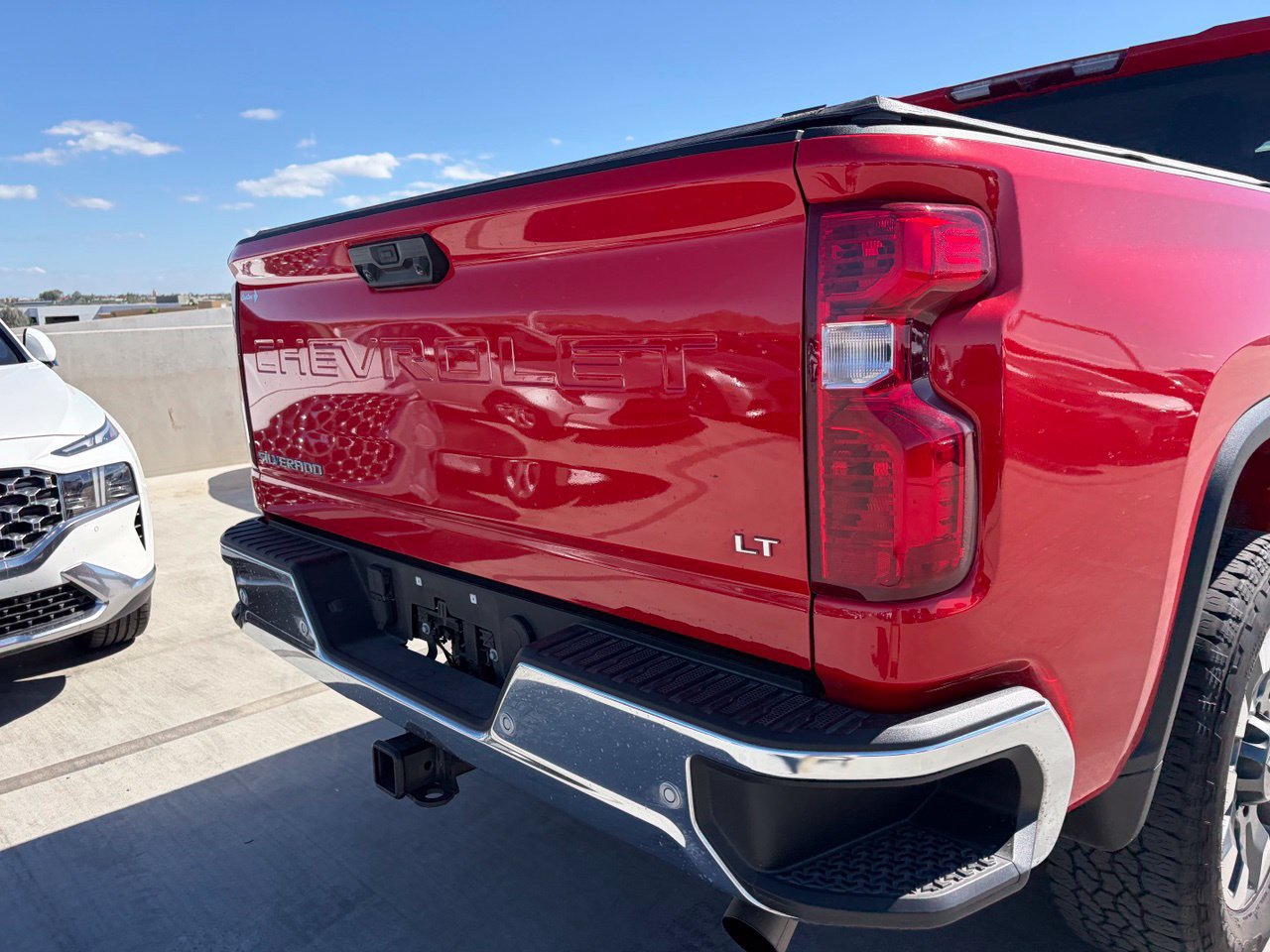 Used 2026 Chevrolet Silverado 2500 LT w/ All Star Edition AWD/4WD image 4