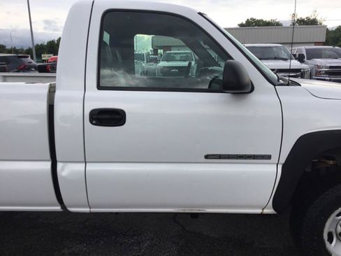 Used 2007 GMC Sierra 2500 W/T RWD image 13