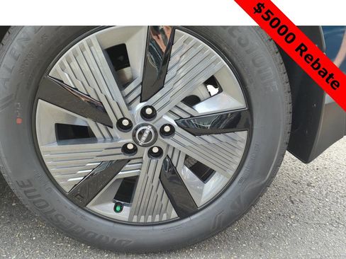 New 2025 Nissan Murano SL image 9