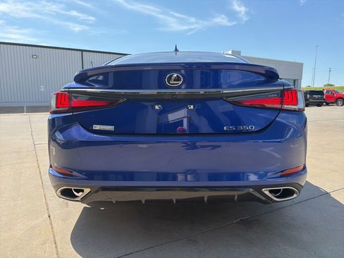 Used 2022 Lexus ES 350 F Sport w/ Accessory Package 2 FWD image 4