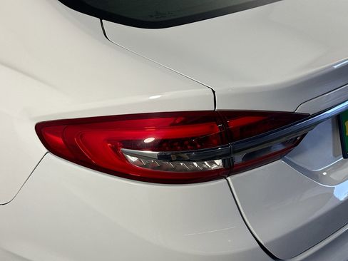 Used 2018 Ford Fusion S image 36